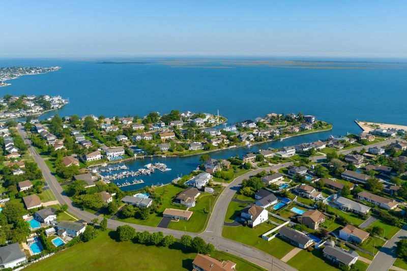 Best Bathroom Remodeling pros in Massapequa, NY